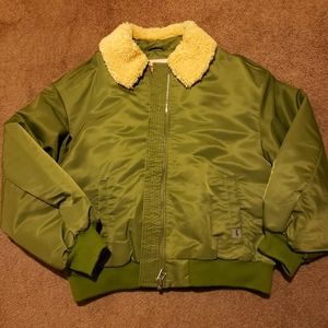 Levi's Strauss & Co Women's Sherpa Lined Collar Jacket NWT!